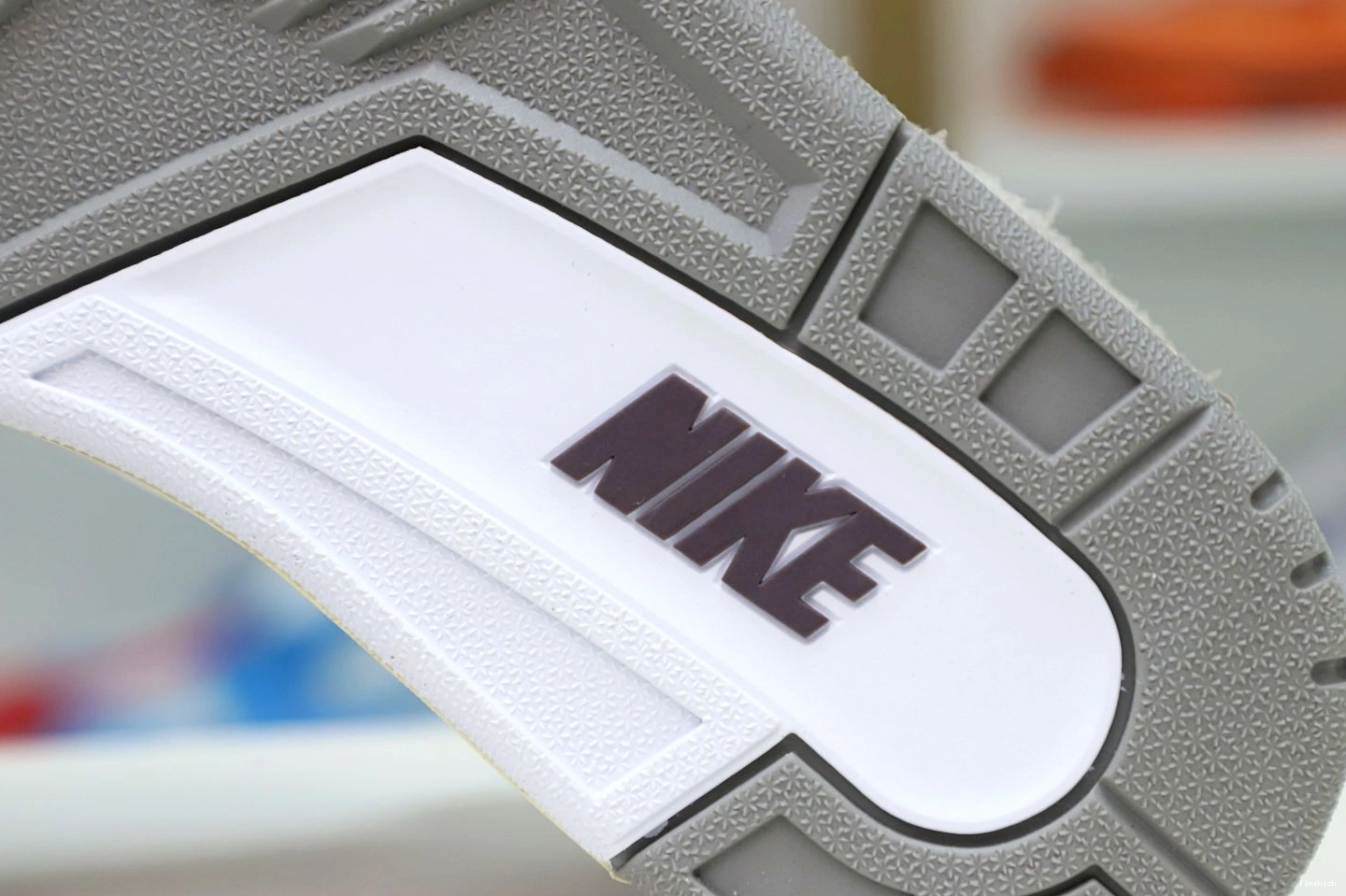 AIR X WMNS 3 MANIÉRE JORDAN 0105